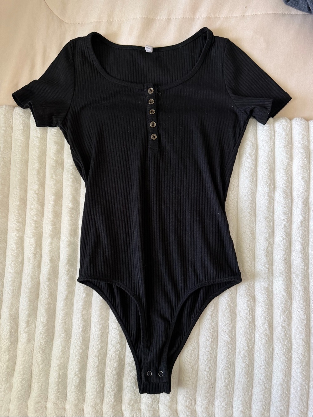 Wishlist Black Ribbed Short Sleeve Snap Bodysuit